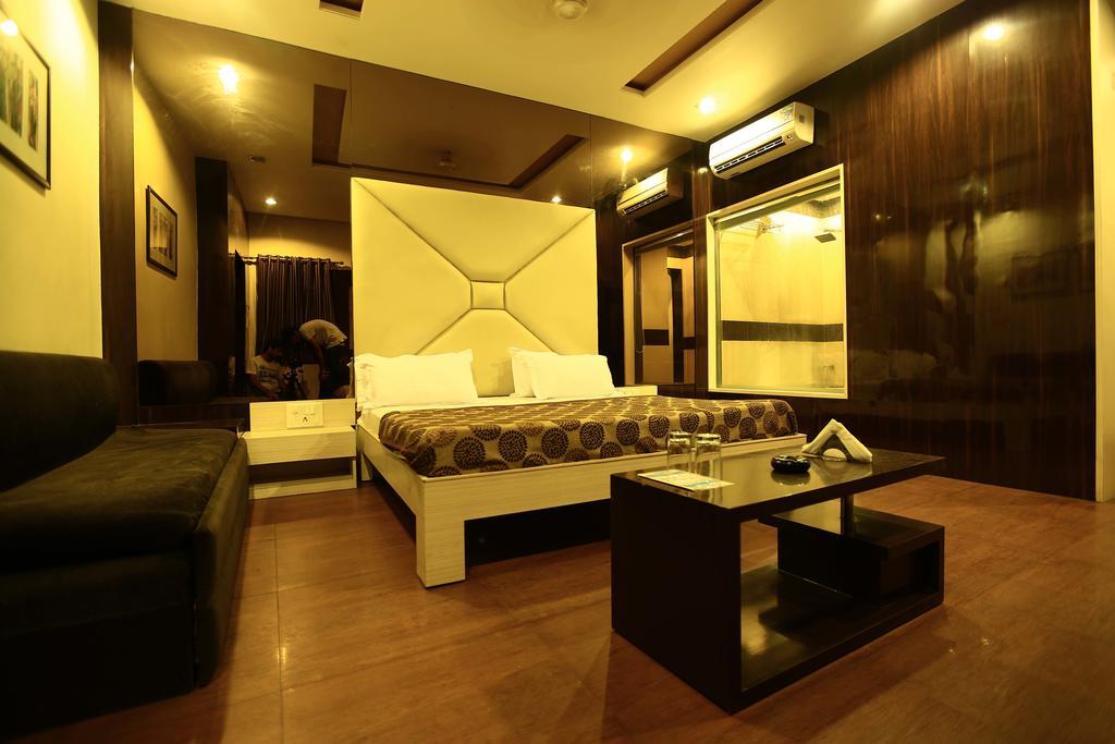 Hotel Harmony 阿杰梅尔 外观 照片